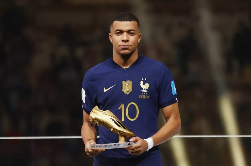 M'Bappé - Cầu thủ xuất sắc nhất đội tuyển Pháp hiện tại